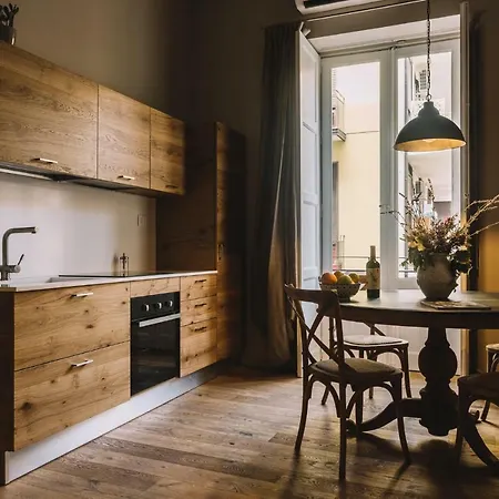Four Elements Apartman Catania