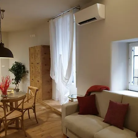 Four Elements Apartman Catania
